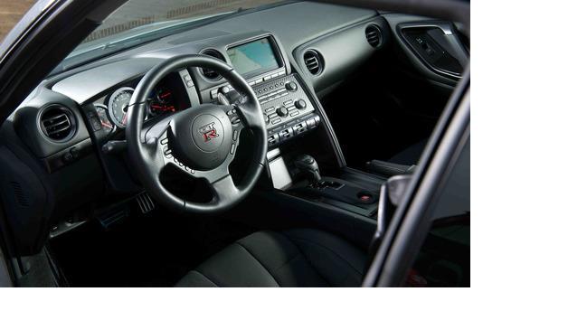 2013 Nissan GTR 2