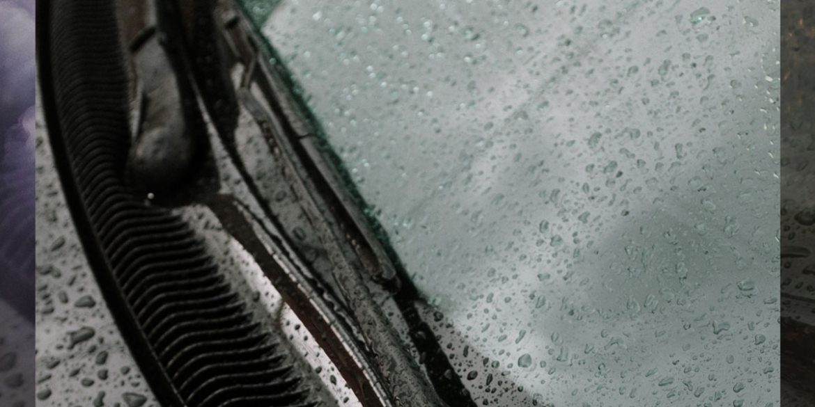 How to Choose the Right Windshield Wiper Fluid? - Car Export Zone